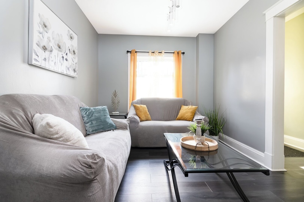 Double House Rental – 11Br Perfect For Big Groups