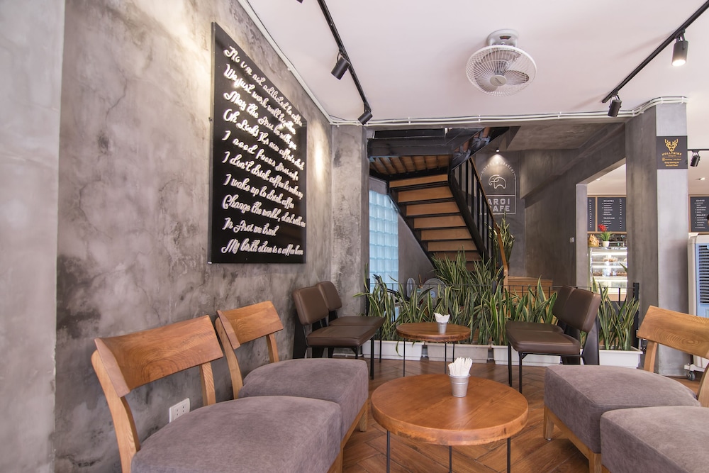Halley Hostel & Spa Hanoi