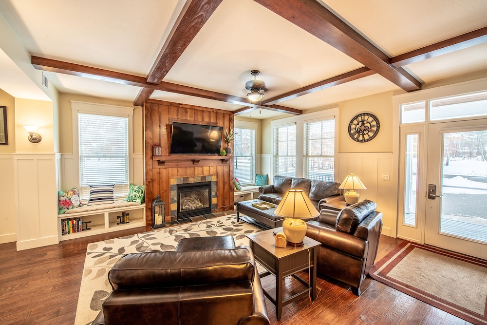 Grand View Lodge