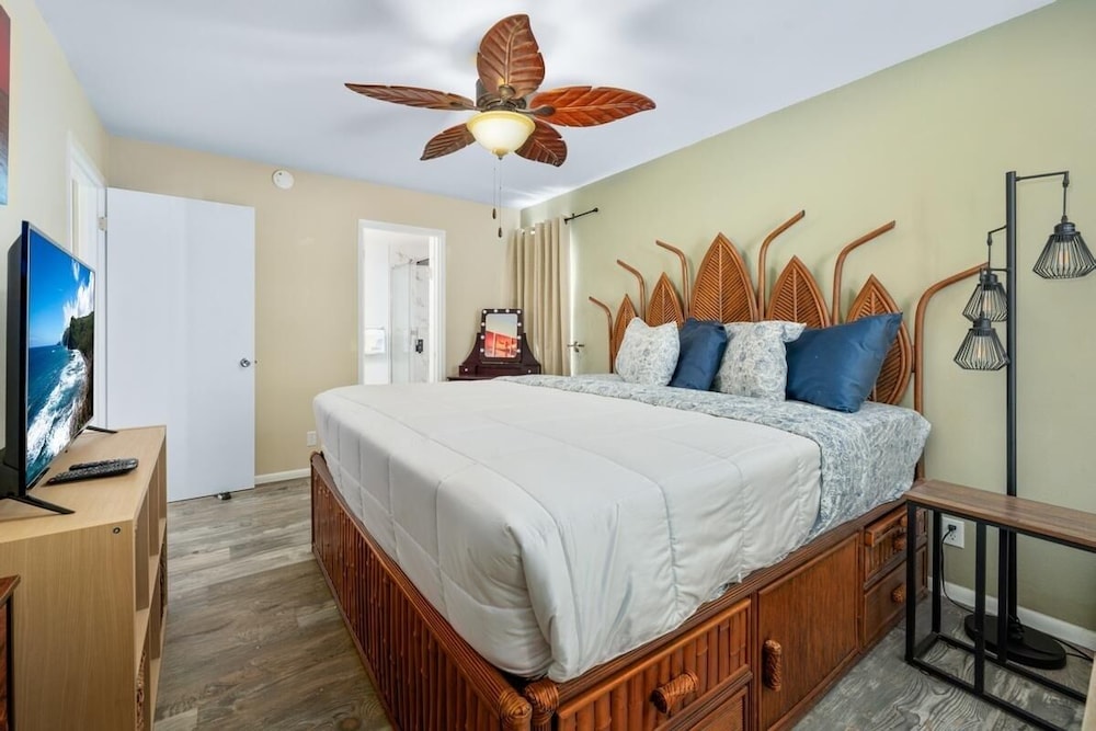 Big Island Fairway Terrace A-202 2 Bedroom Condo