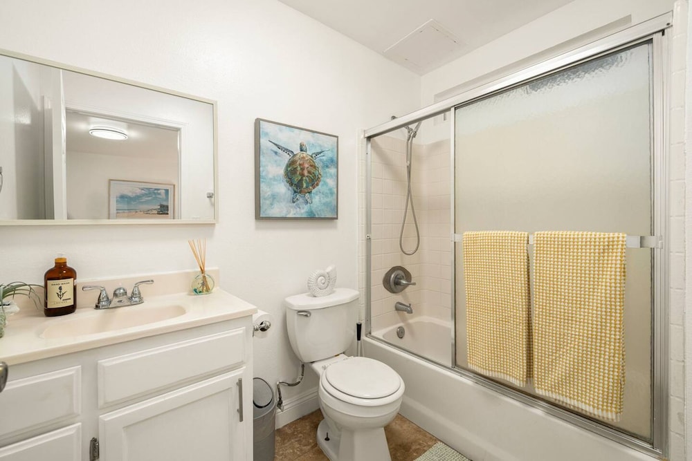 Lanzit Bnb - 35 Percent off June Low Fees