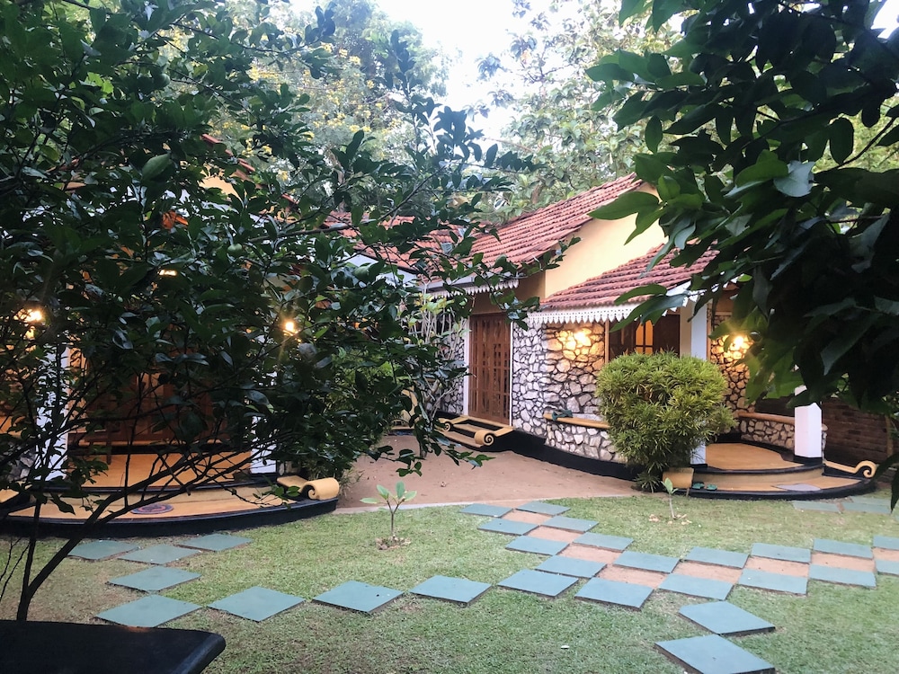 Plumeria Luxury Villas Udawalawe