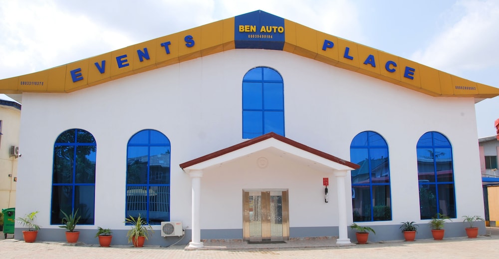meeting & event spaces