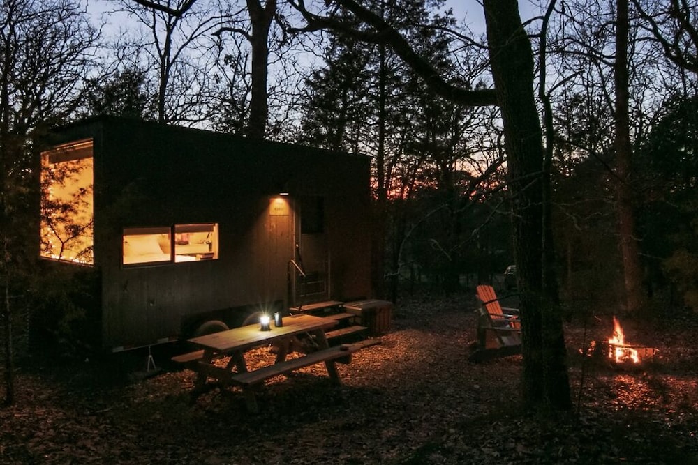 Postcard Cabins The Thumb, Outdoor Collection by Marriott Bonvoy