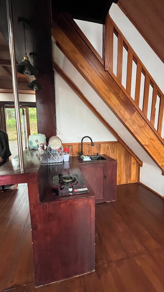 Padangsari Cabin House