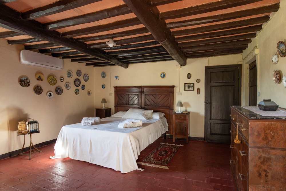 Villa La Pieve view 3