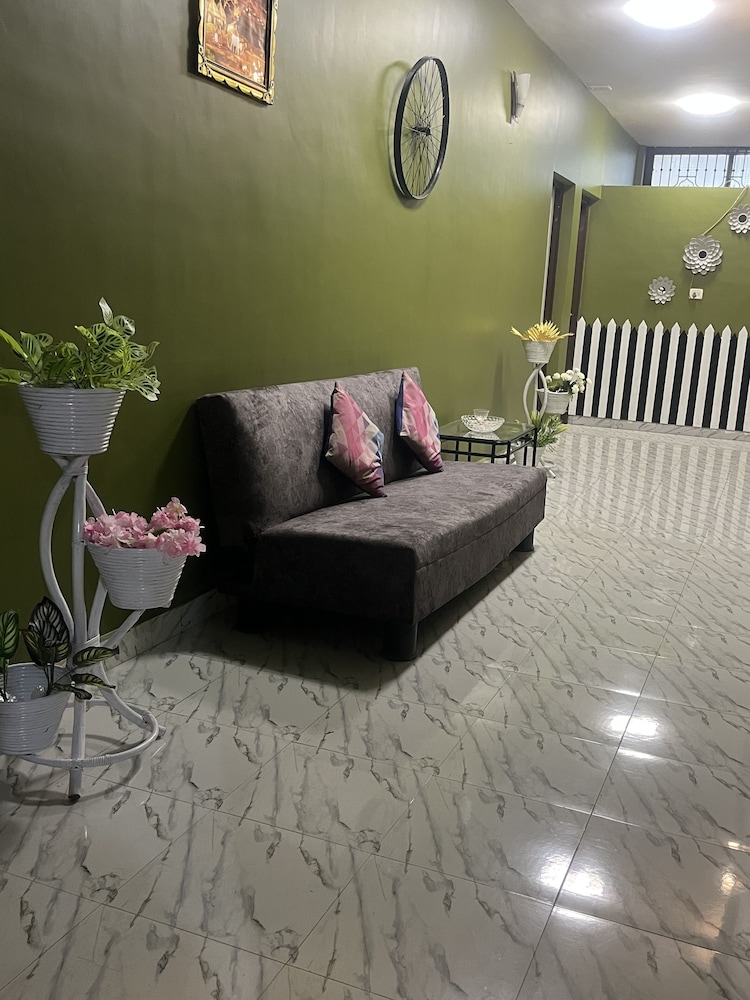 Casa Almeida Guest House