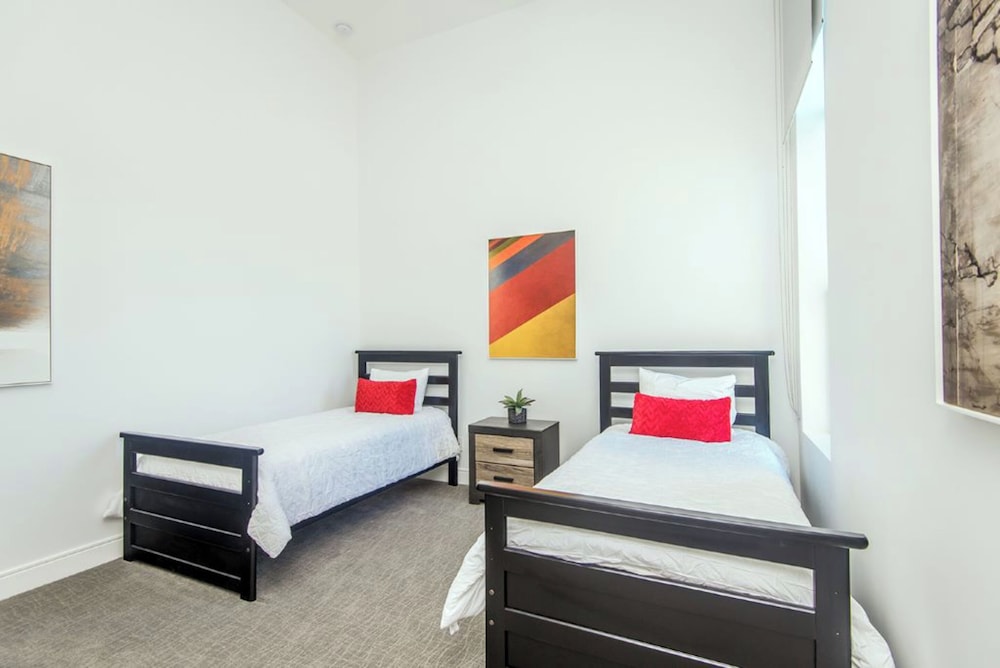 The Polo Villas by AvantStay – Modern Oasis Near Empire Polo Club