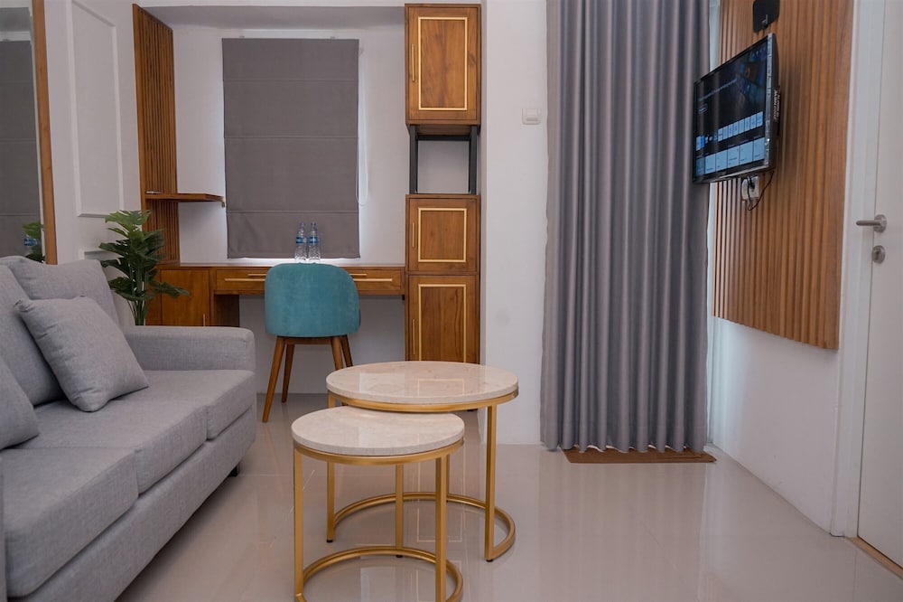 Luxurious 2BR at Urbantown Serpong Apartment