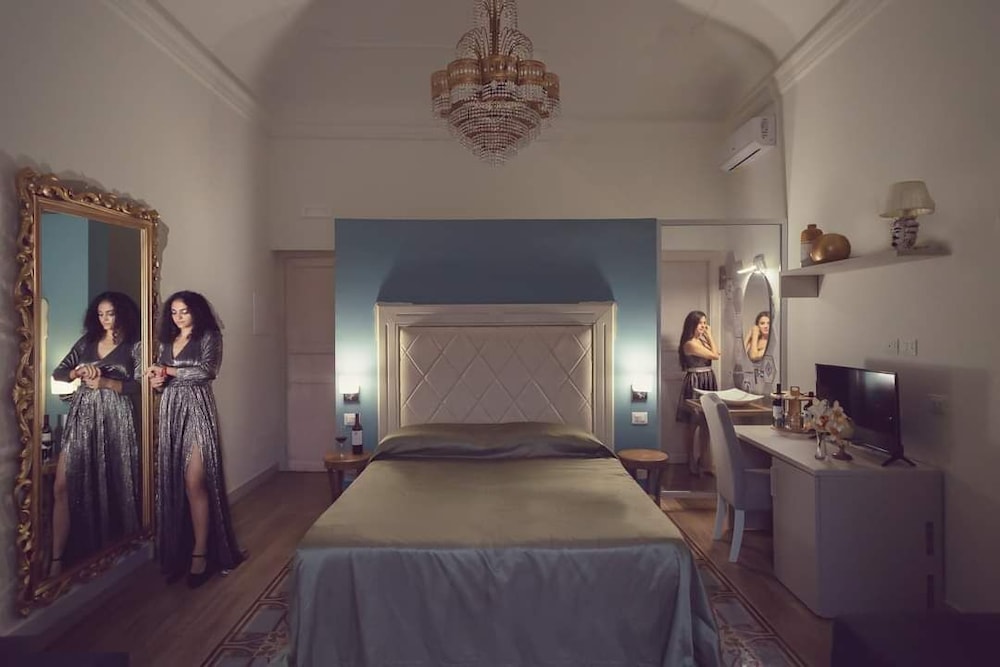 Kéramos Luxury Rooms
