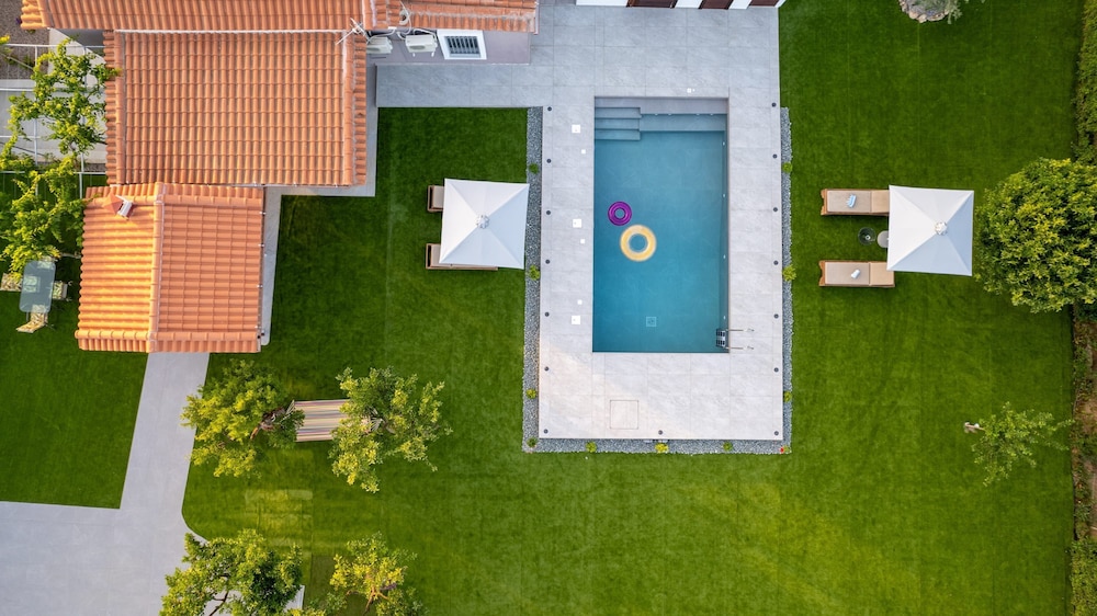 Private Pool Retreat - Georgia s Garden Oasis