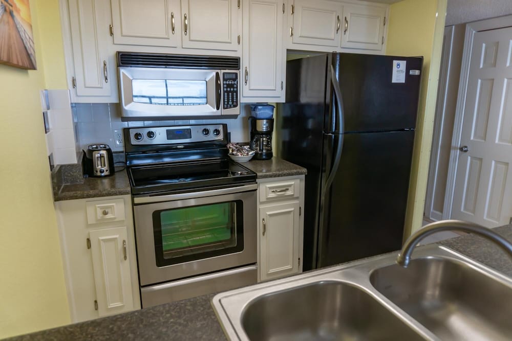 Bluewater Resort 403