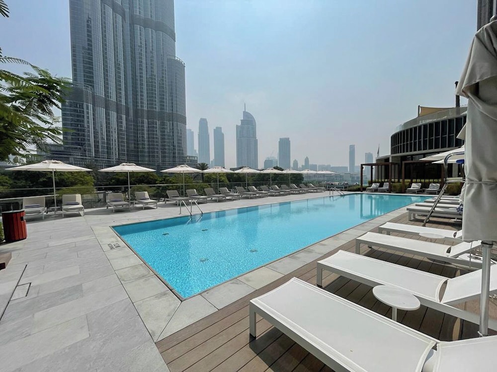 Address Residences Dubai Opera - Burj Khalifa City Views 2 & 3-Bedroom Apartment 1 minute walk to Burj Khalifa, Dubai Mall, Dubai Fountain by Heaven Crest