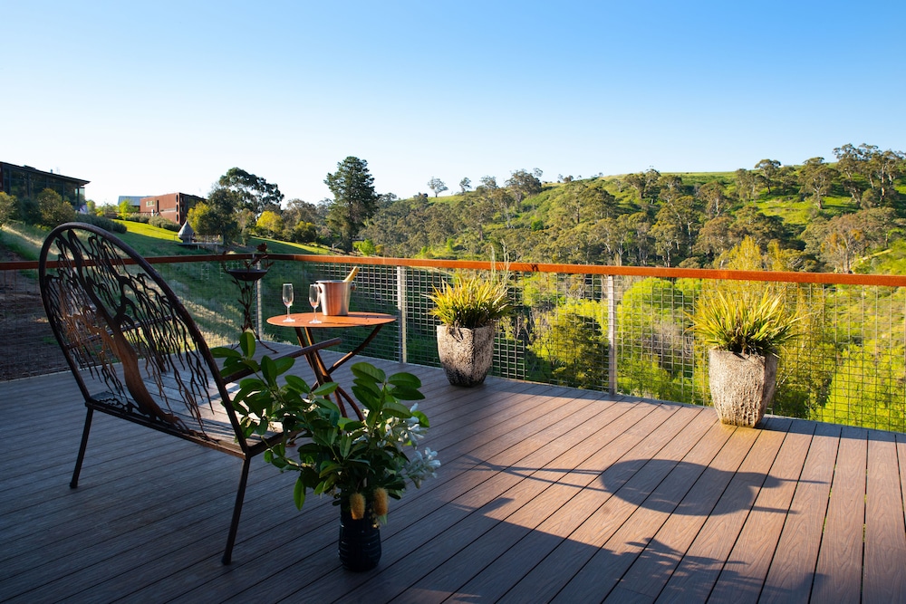 Clifftop at Hepburn