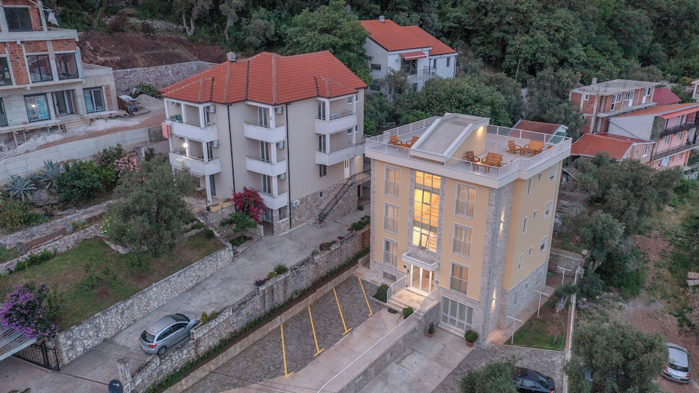 Apartments Bonazza