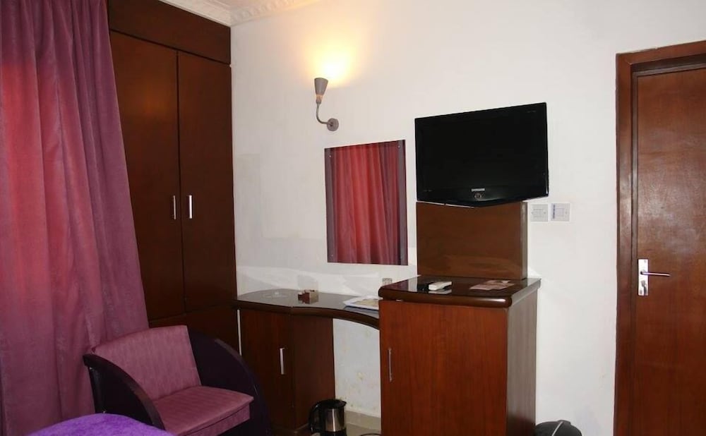 Horizon Hotels view 3