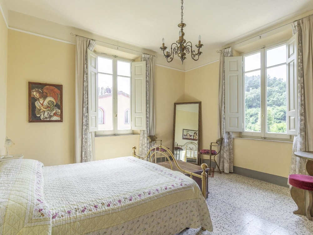 Holiday Home in Montopoli Valdarno With Pool photo 5