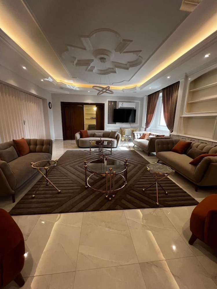 Eqamh VIP