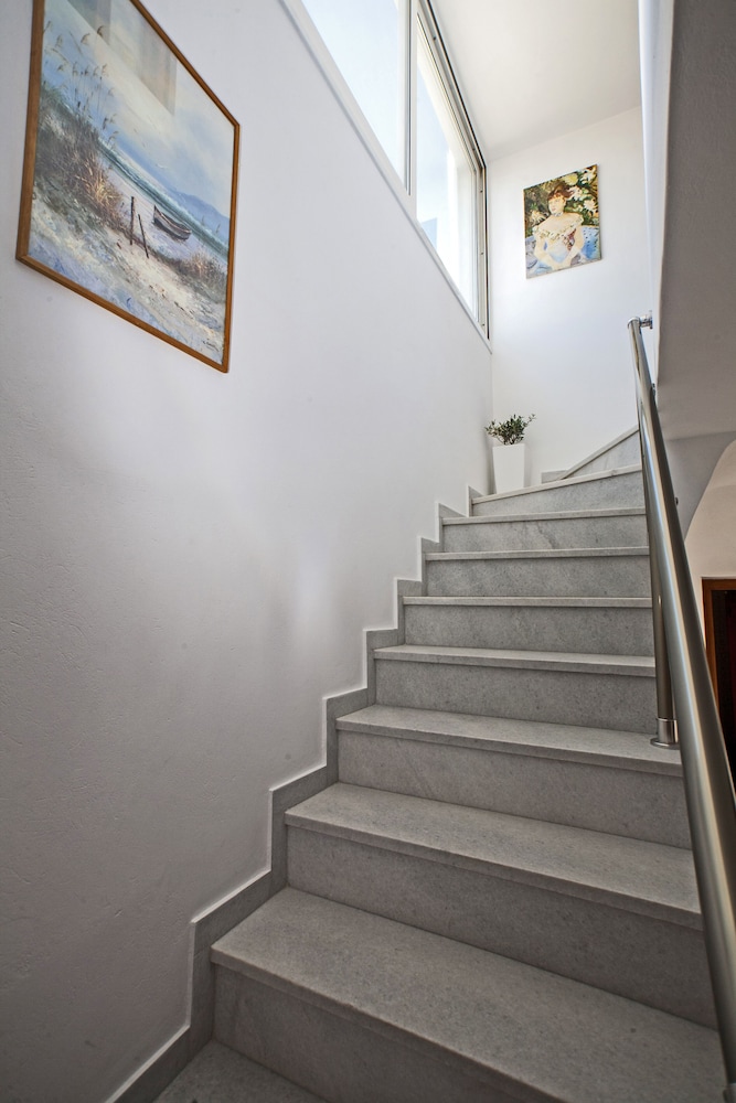 Kapetanos Rooms