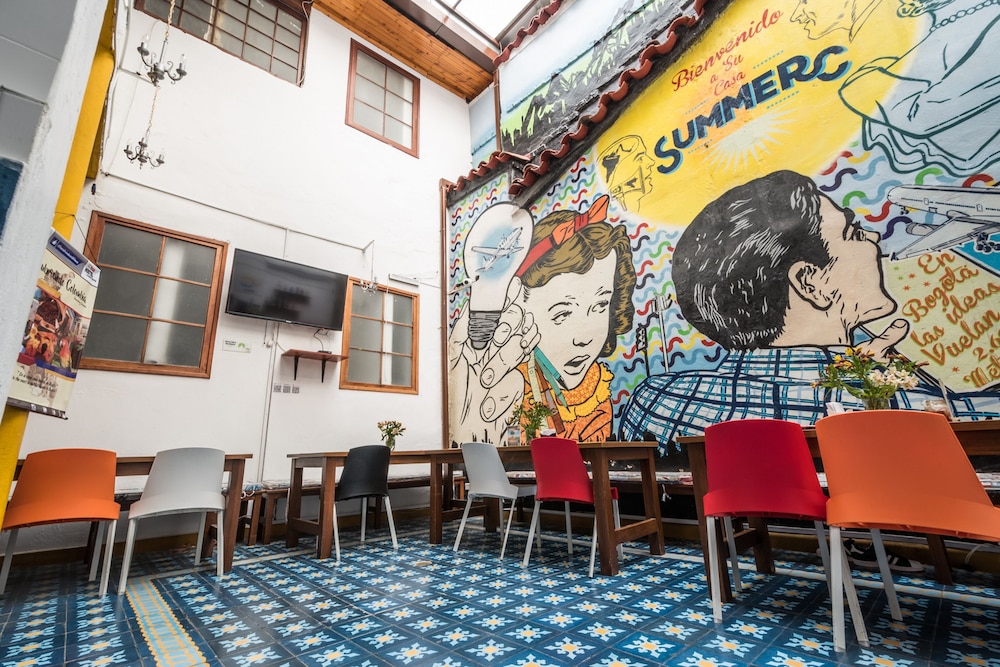 Graffiti Hostel Bogota