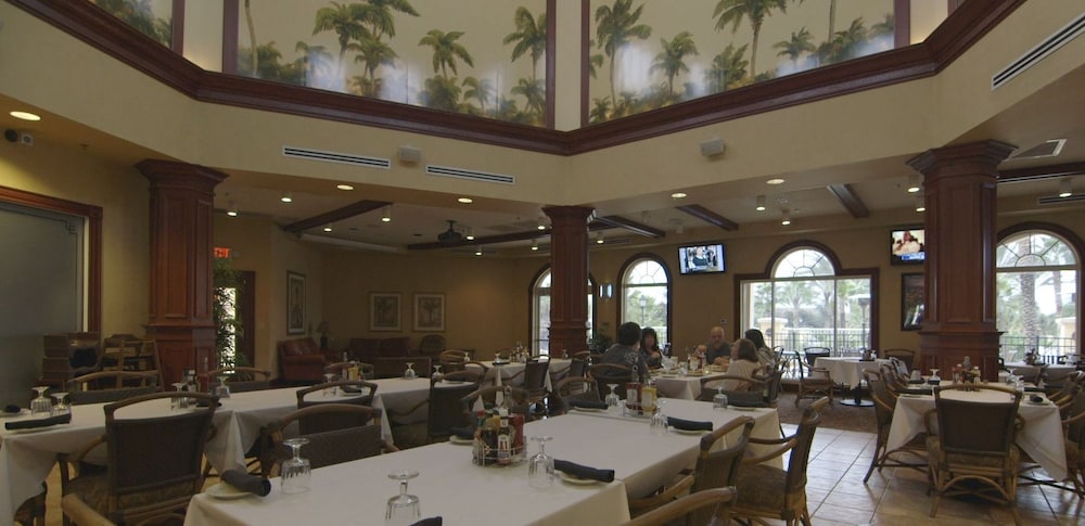 Villas At Regal Palms