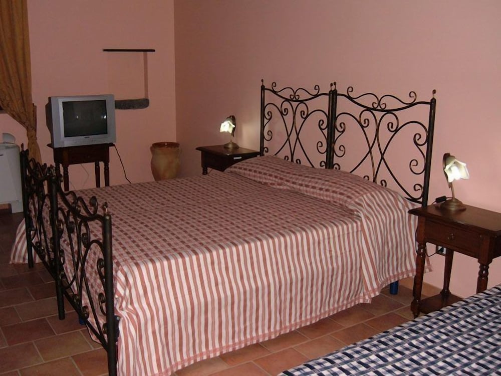 Borgo San Nicolao view 4
