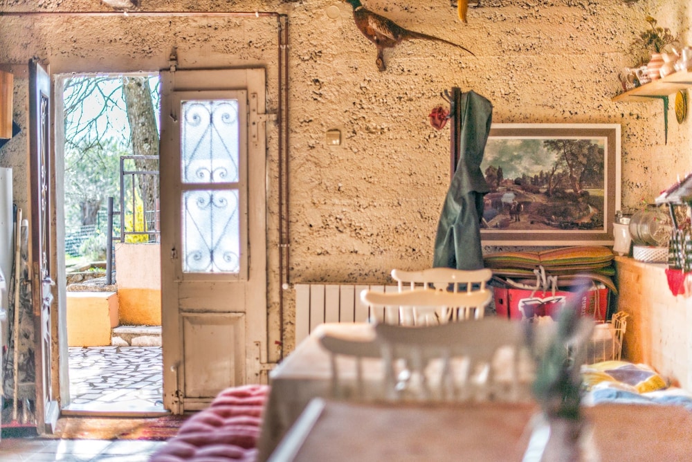Holiday House Valter en Rasa — kitchen