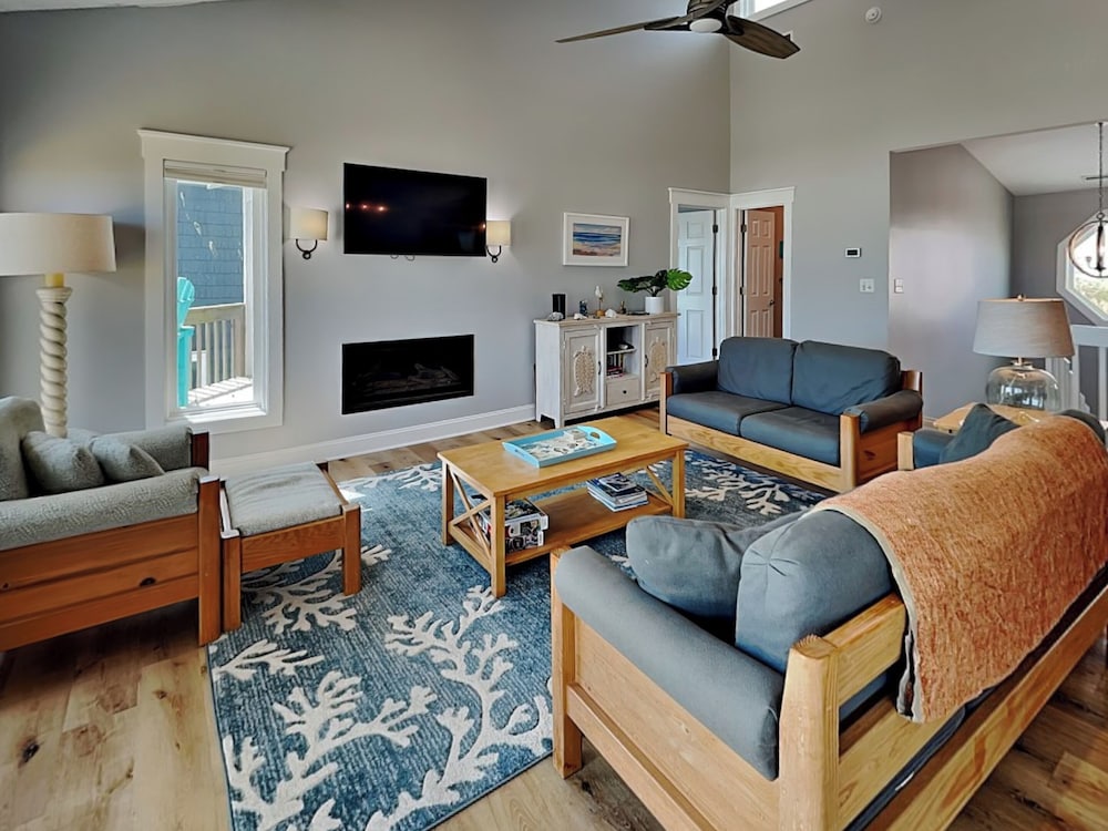 Squirrelly Banana by Topsail Realty