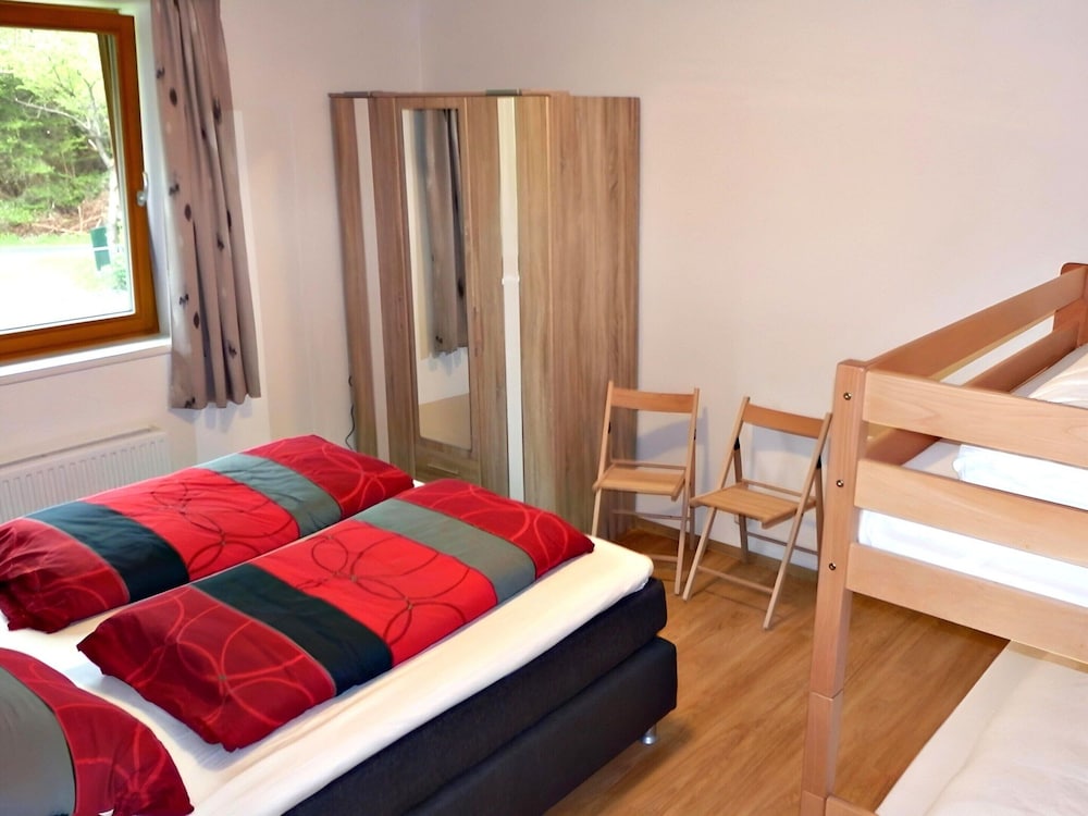 Apartment With Sauna and Lakeview
