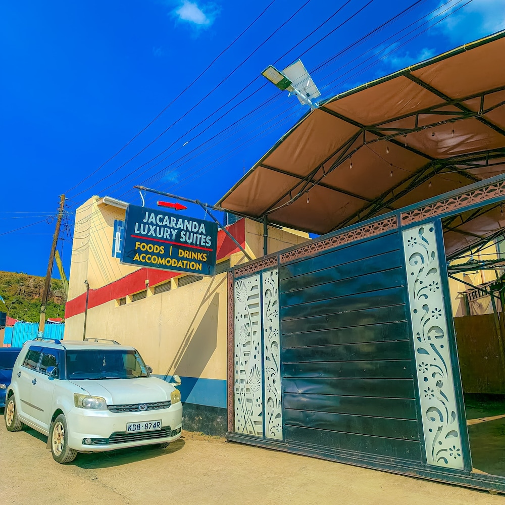 Jacaranda Luxury Suites