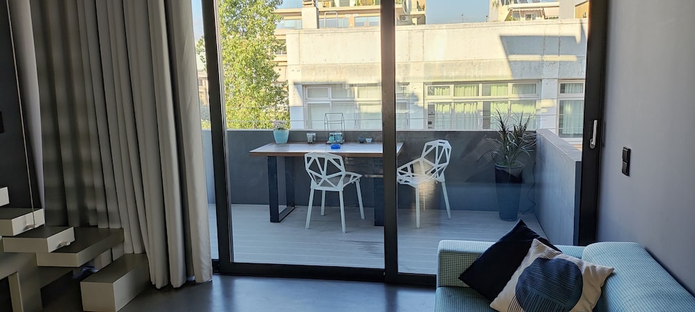 Athina Art Apartments