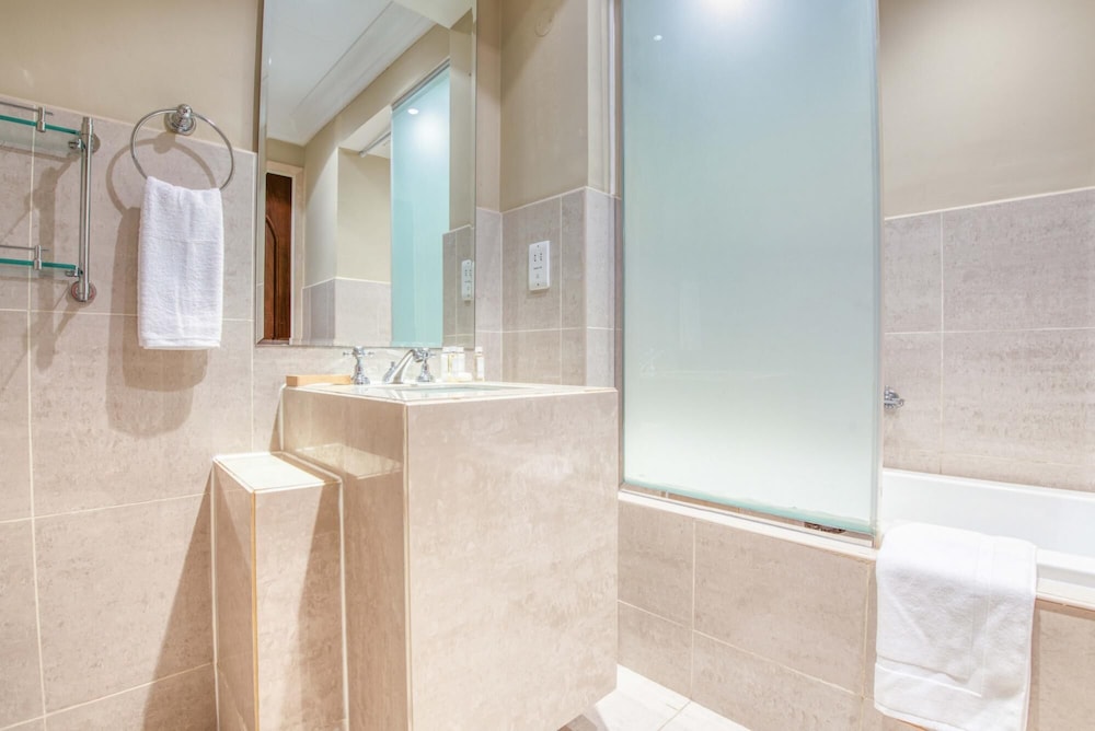 Elite Apt Connected to Dubai Mall Burj Khalifa