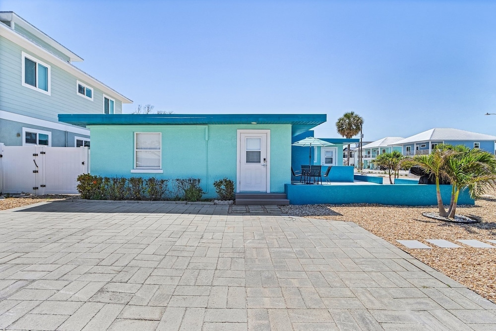 412/815 Tropical Tide Duplex: 4bd, Walk To Times Square! 4 Bedroom Home