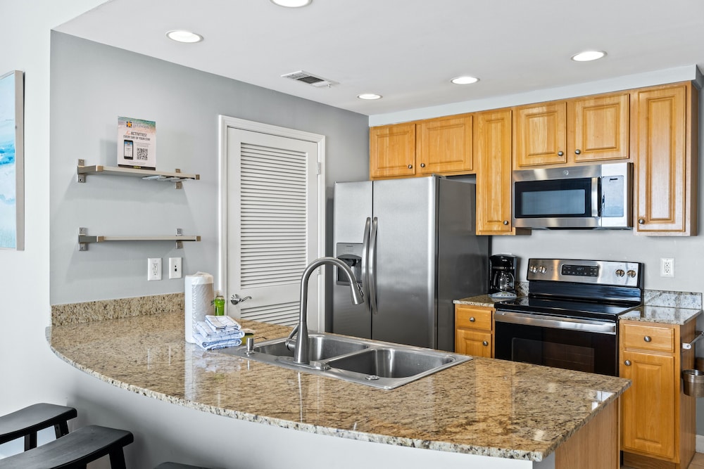 Splash Beach Resort by Panhandle Getaways
