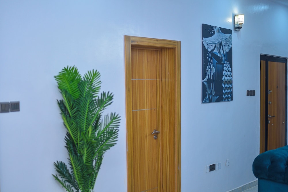 La Veda Manor Luxury Apartment