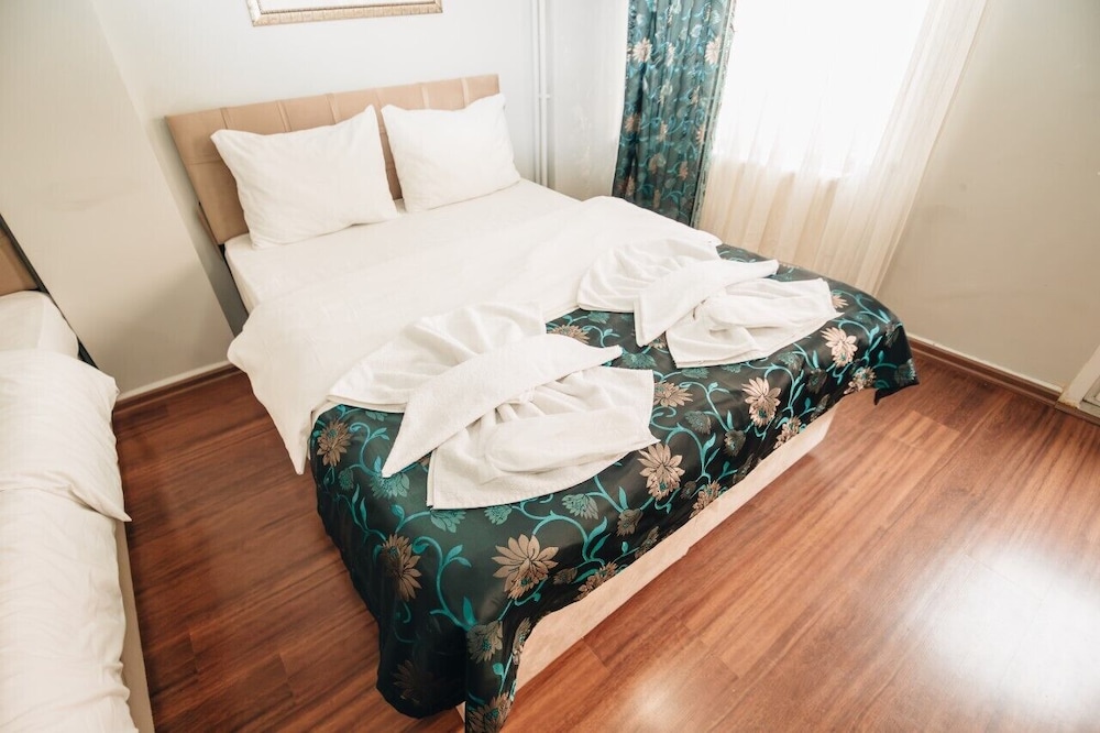 Safran Suites