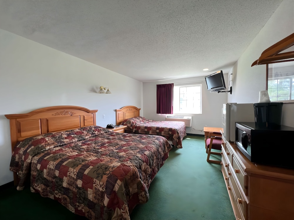 Red Bud Country Inn view 4