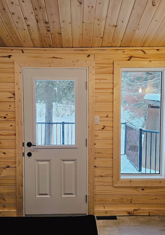 Faloma Lakeside Cabins
