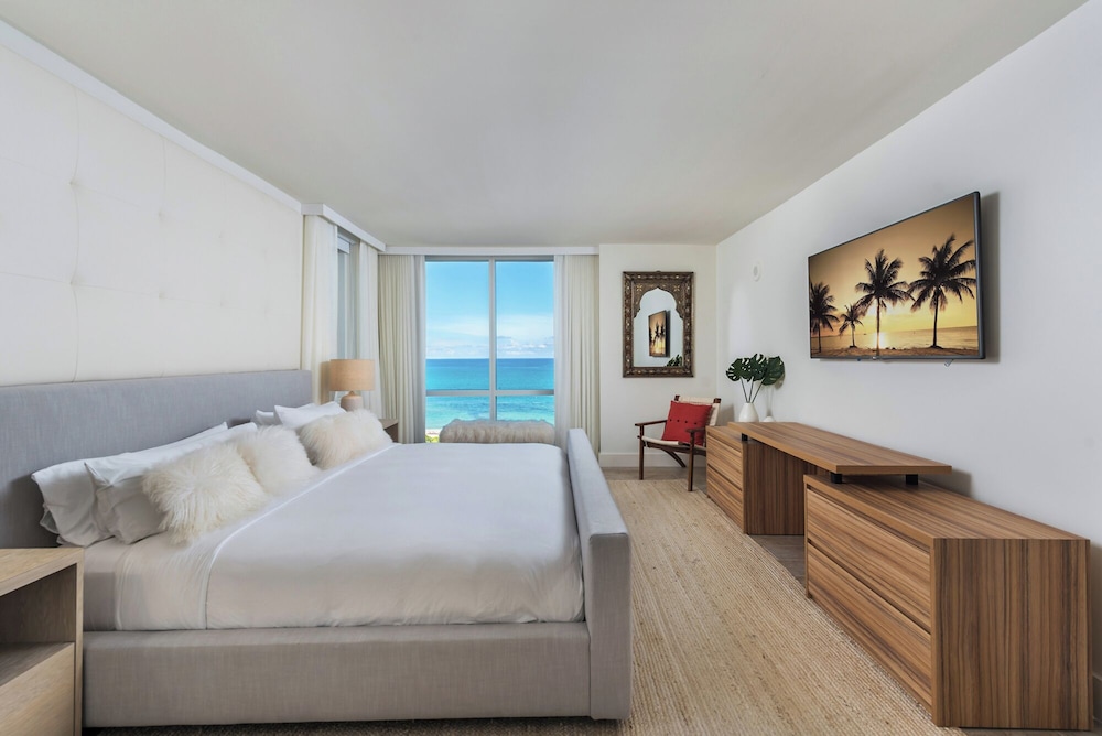Luxury Vacation Rentals at 1 Hotel & Homes by LRMB