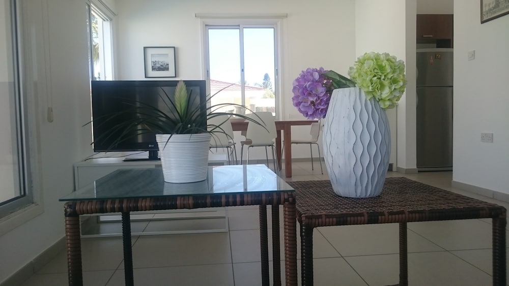 Colonial Beach Villa