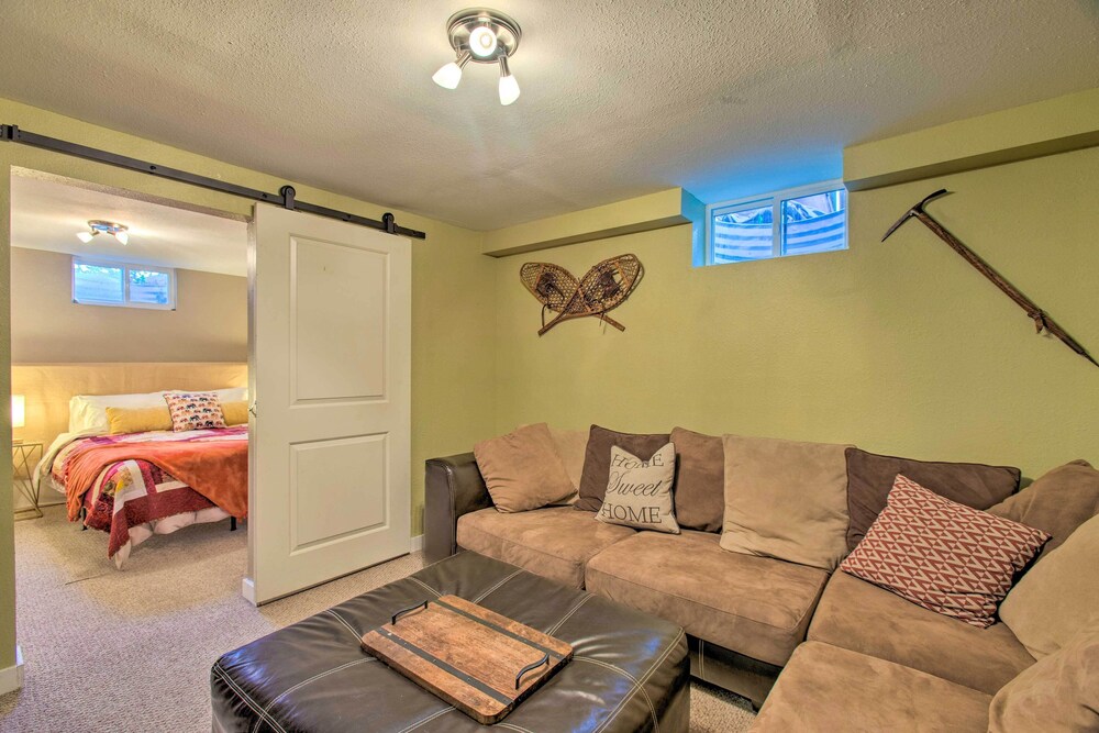 Patio, Grill & Yard: Cozy Denver Abode!