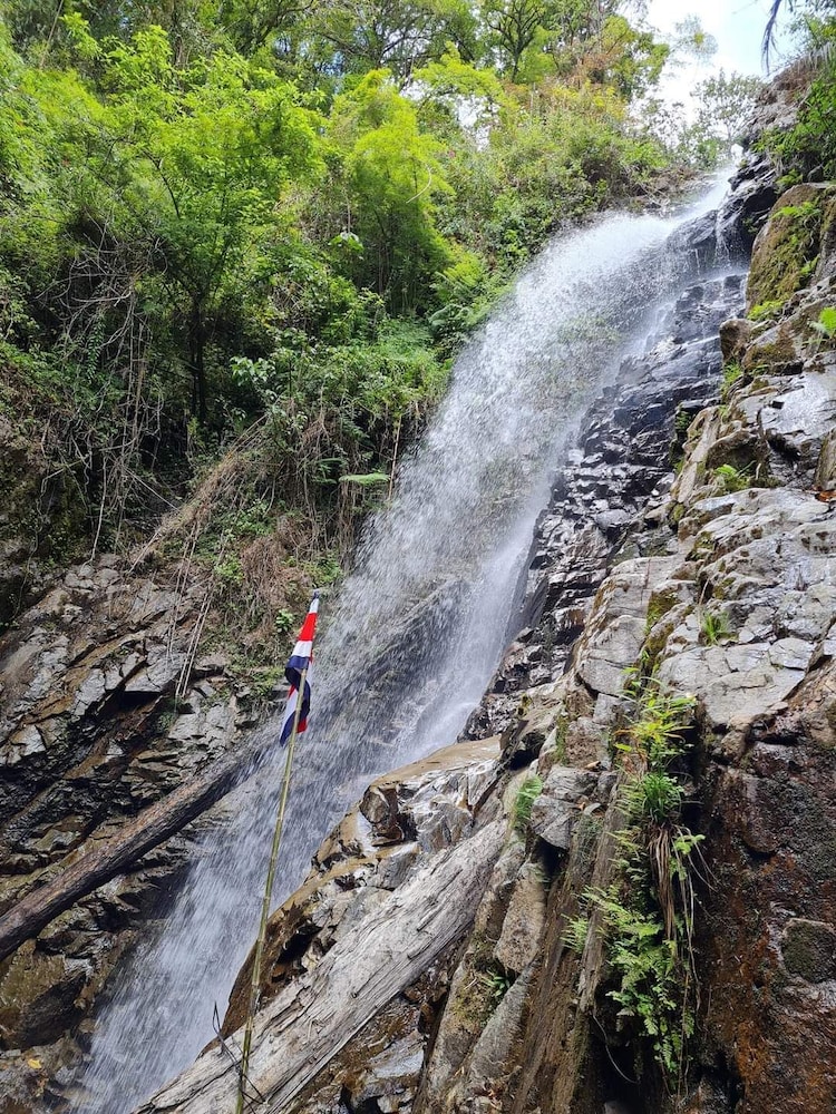 Macho Mora Mountain Lodge
