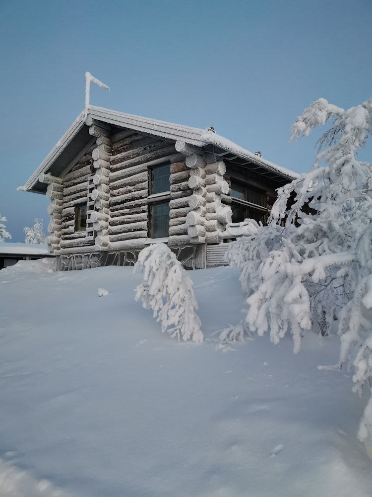 Sielikkö Aurora Log Villas