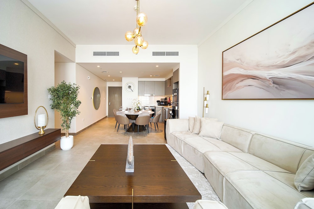 PVH - Creek Gate - Stylish 2BR