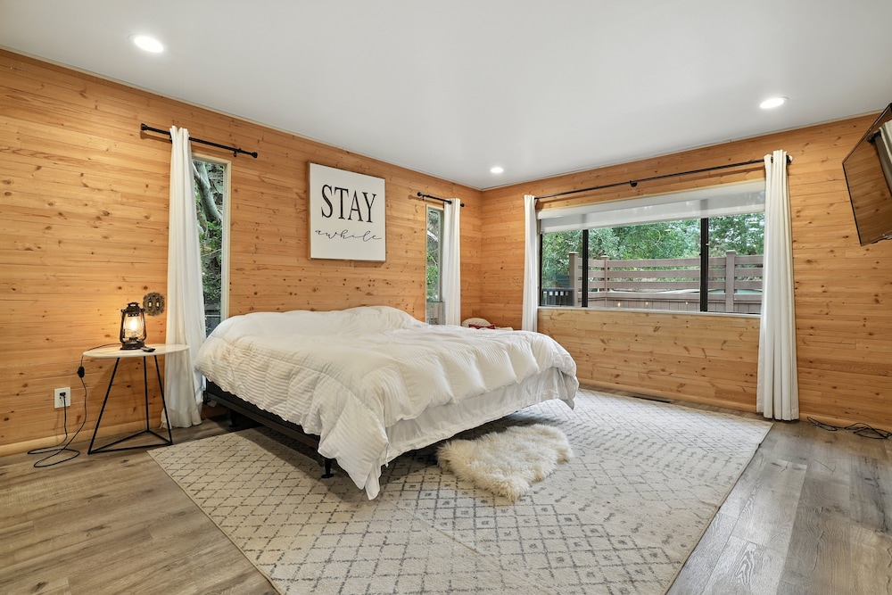 Big Bear Lake Cabin With Game Room 3 Bedroom Cabin