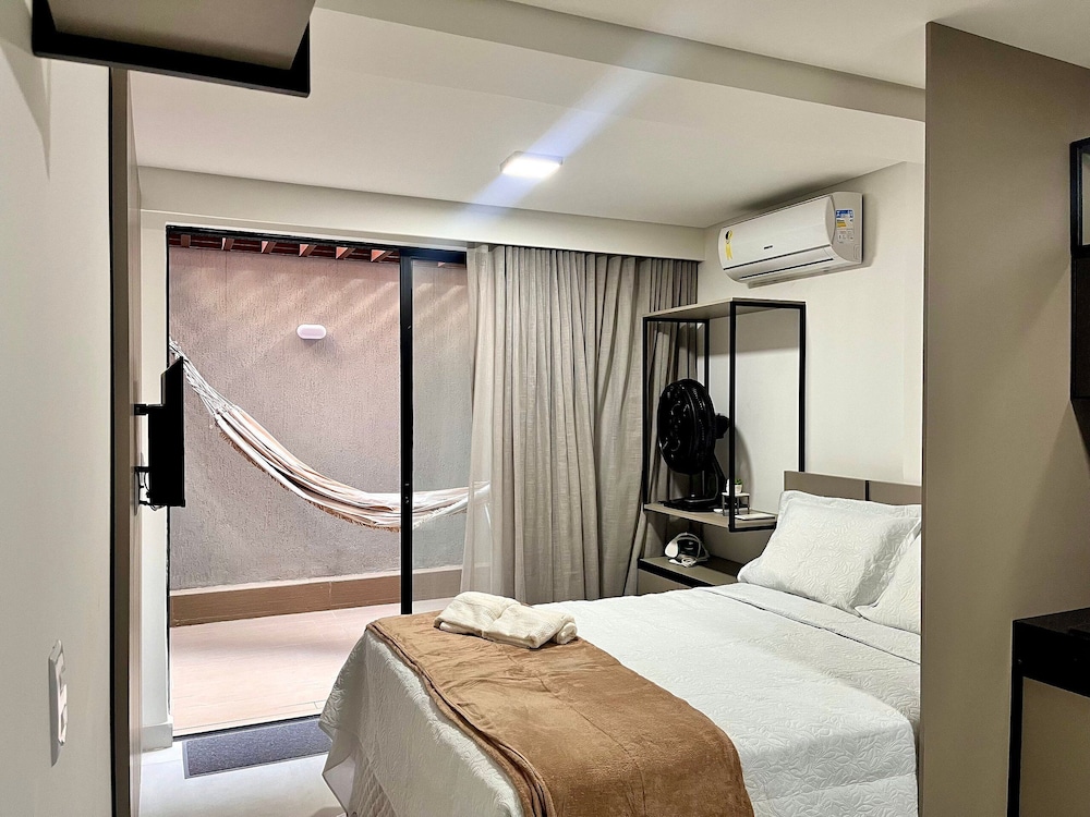 Hyde Park Lofts - by Living