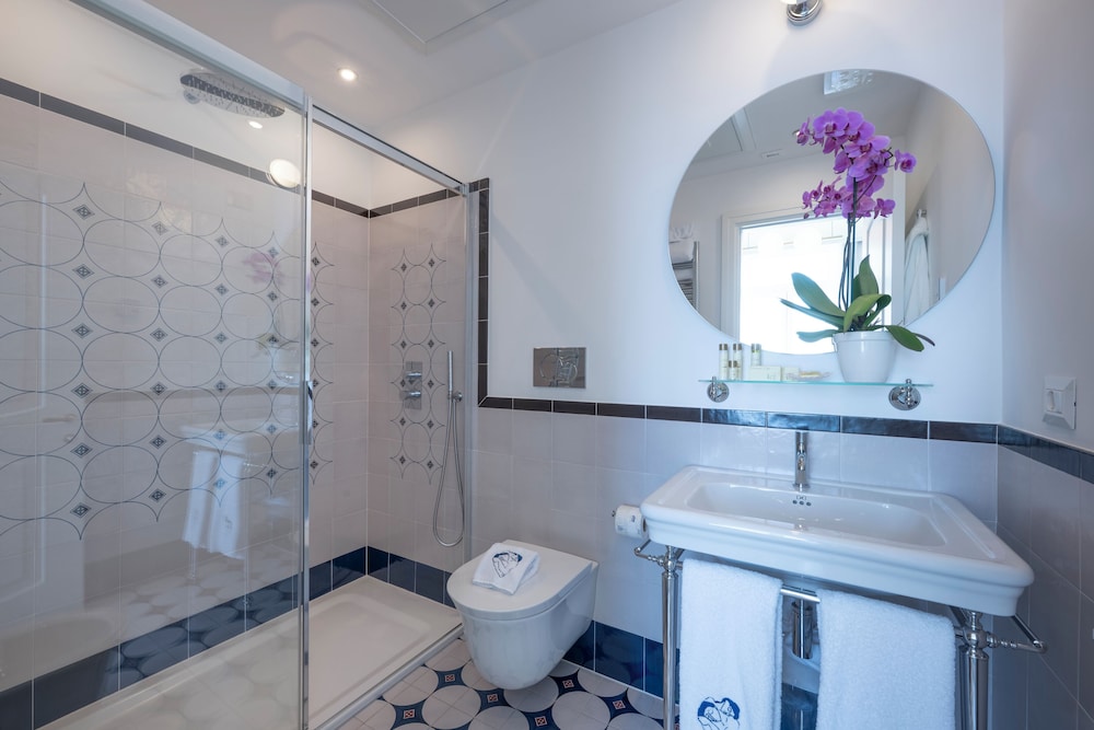 ABBRACCIO Amalfi Boutique Retreat