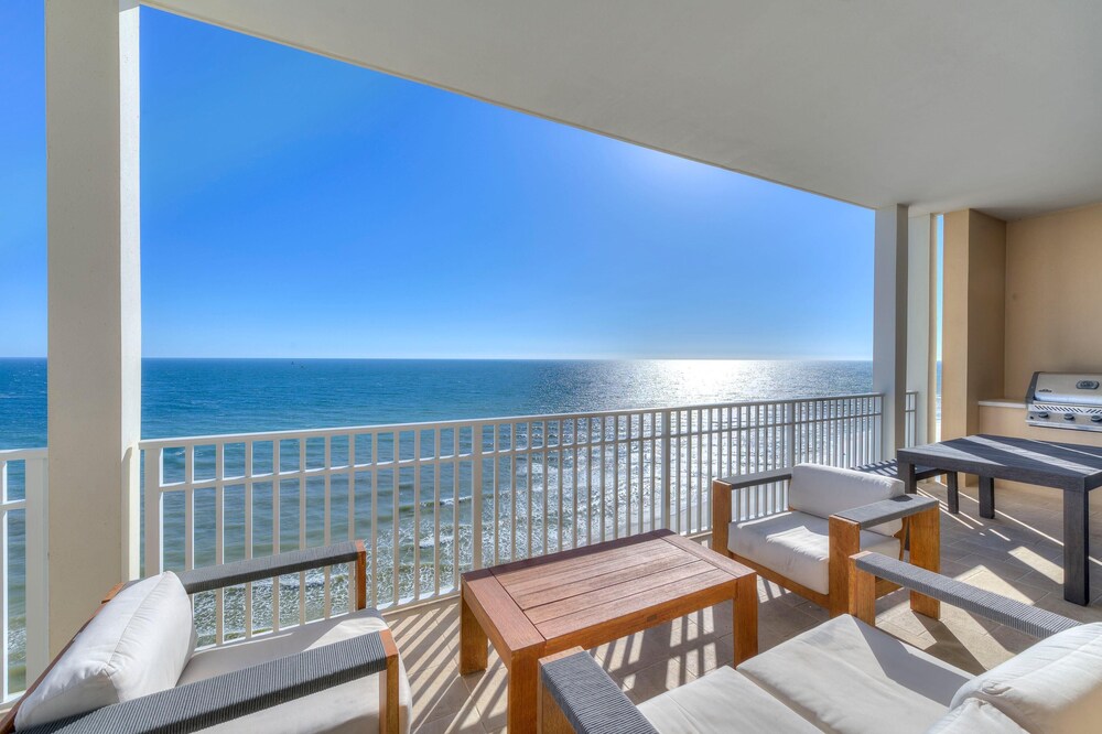 Vista Del Mar 806