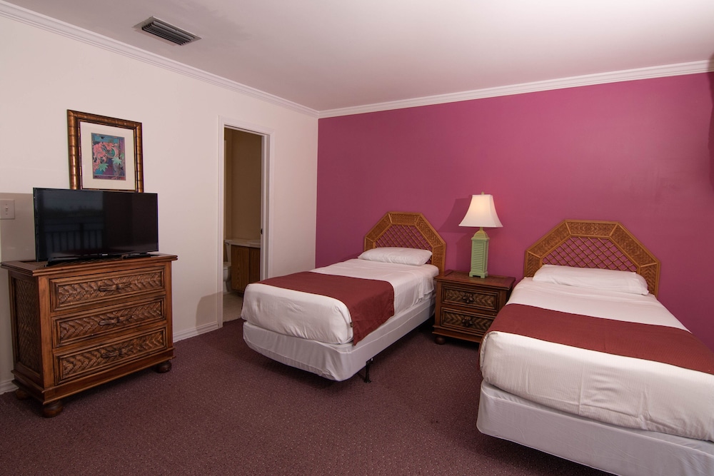 Palm Beach Waterfront Suites