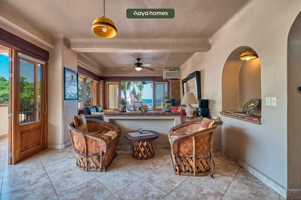Ocean View 2Br Condo-balcony-beach-pool - 204
